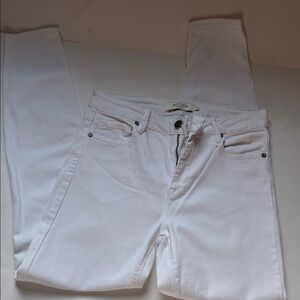 Hidden Women's Classic White Skinny Jeans